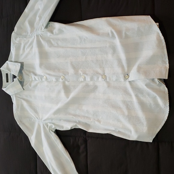 Banana Republic Grant Fit Dress Shirt - Picture 3 of 3